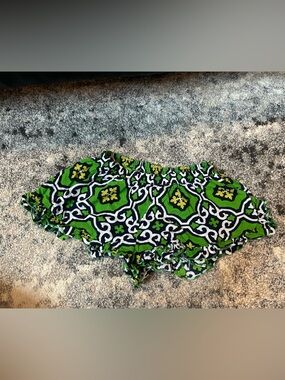 buckhead betties girls size L shorts